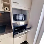 Ecocube - Balkon, 2zimmer, Waschmaschine, Gästewc, Backofen