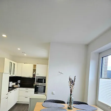 Appartement Ecocube - Balkon, 2zimmer, Waschmaschine, Gaestewc, Backofen Lingen
