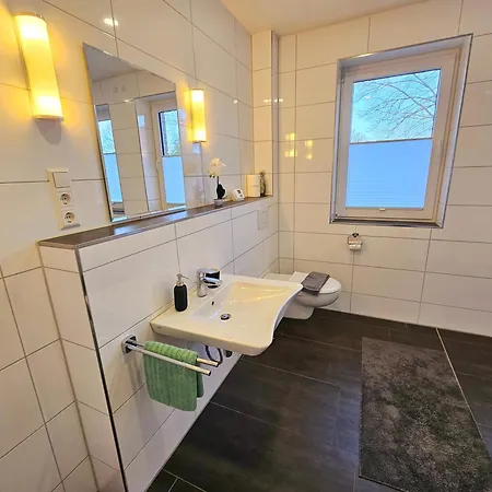 Appartement Ecocube - Balkon, 2zimmer, Waschmaschine, Gaestewc, Backofen Lingen