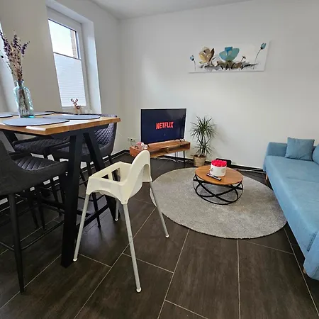 Ecocube - Balkon, 2zimmer, Waschmaschine, Gaestewc, Backofen *